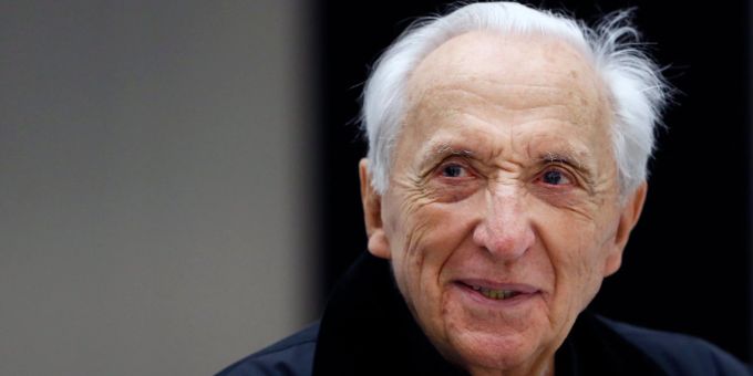 Der Künstler Pierre Soulages ist tot. (Guillaume Horcajuelo/EPA/dpa) Pierre Soulages