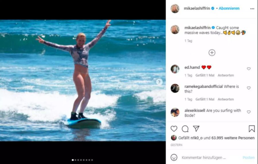 Das Ski-Ass versucht sich im Surfen.