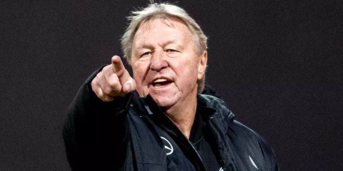 Horst Hrubesch HSV