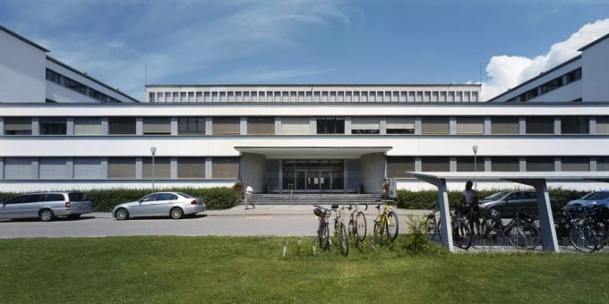 Gebäude der Schweizerischen Nationalbibliothek (NB) in Bern. (Archivbild) Schweizerische Nationalbibliothek