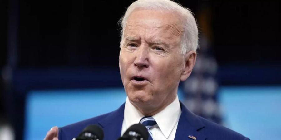 US-Präsident Joe Biden spricht während einer Veranstaltung über Corona-Impfungen. Foto: Evan Vucci/AP/dpa