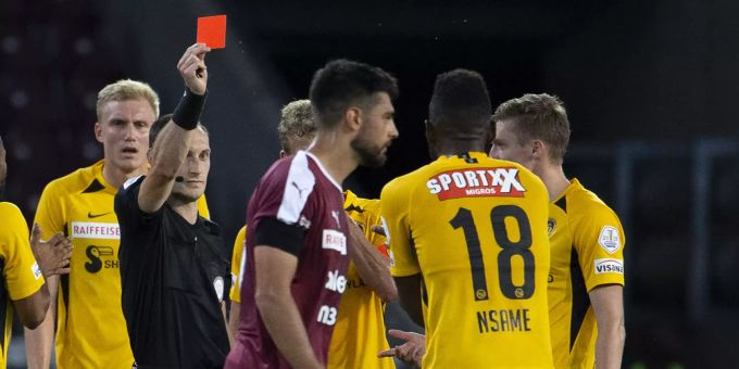 Zwei rote Karten! - YB erkämpft bei Aufsteiger Servette einen Punkt