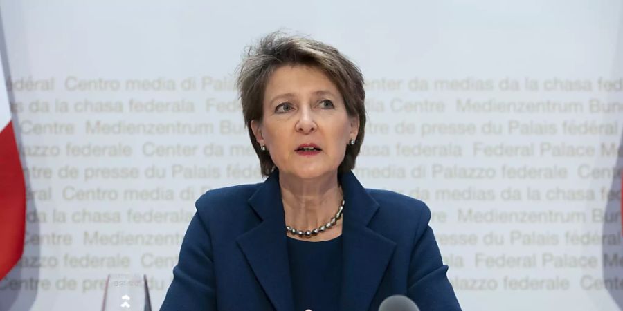 Bundespräsidentin Simonetta Sommaruga hat zu Beginn der ausserordentlichen Session eine Erklärung des Bundesrates abgegeben. (Archivbild)