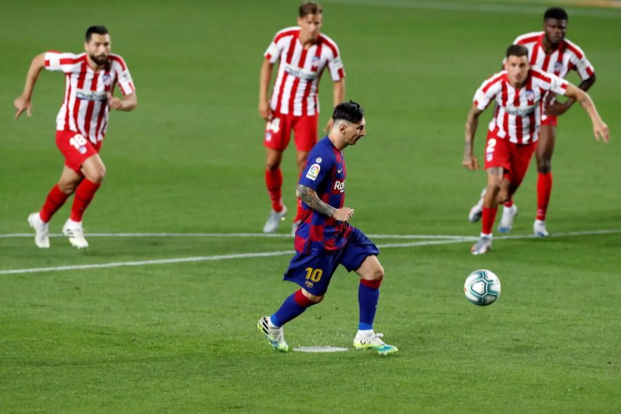 Hier trifft Lionel Messi gegen Atlético mittels Panenka-Elfer.