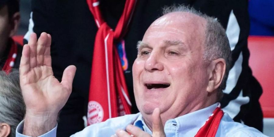 Glaubt an das Triple für den FC Bayern München: Uli Hoeness. Foto: Matthias Balk/dpa