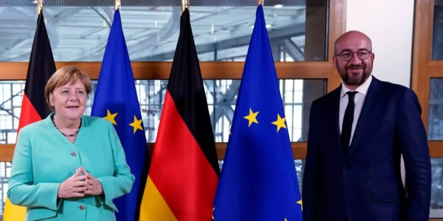 Michel mit Kanzlerin Merkel