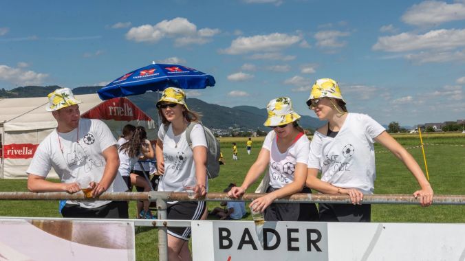Expertenblick: Zuschauer/innen waren oft selbst aktive Fussballer/innen.