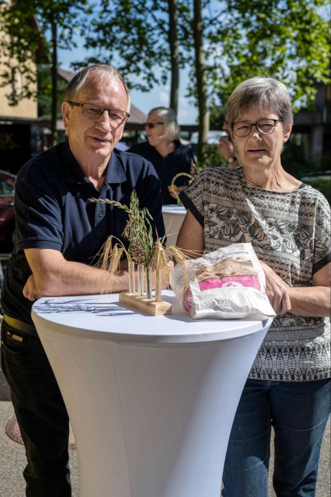 Walter und Johanna Egger liefern exklusiv saisonalen Alpgeisbergkäse aus Grindelwald