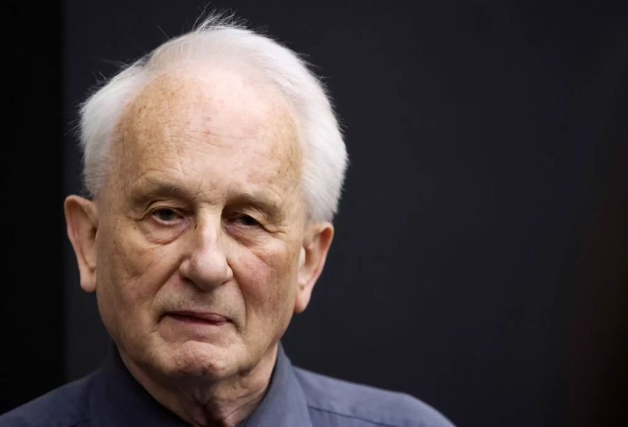 rolf hochhuth