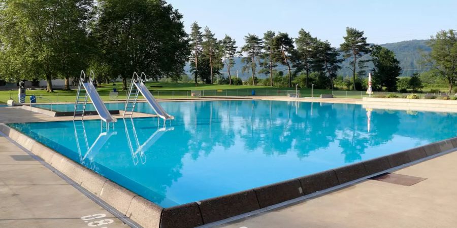 Tägi Wettingen Schwimmbad Aussenbecken