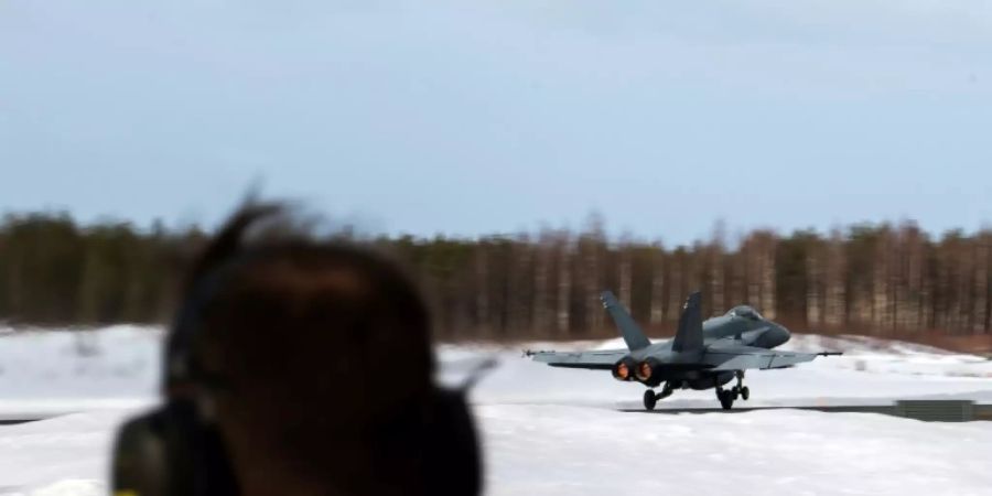Flugzeug der finnischen Luftwaffe
