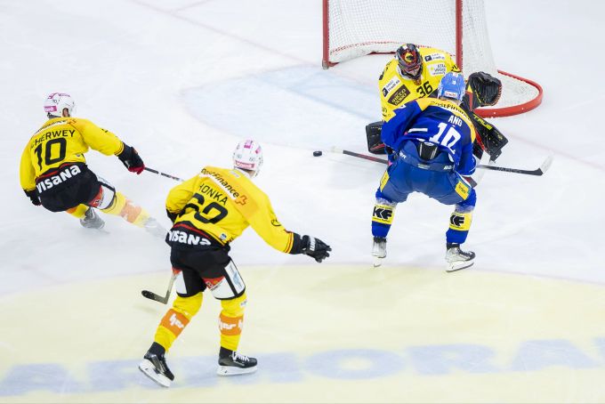 Der SCB feiert einen knappen Auswärtssieg in Kloten. SCB Kloten National League