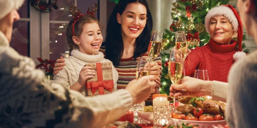 Weihnachten ist für viele Menschen Familienzeit.