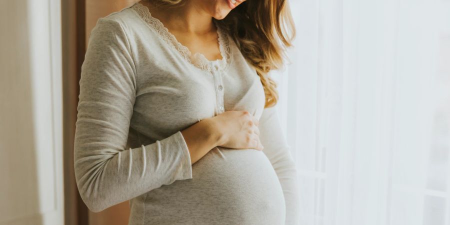 Die Aufnahme von Omega-3-Fetten ist in der Schwangerschaft besonders wichtig.