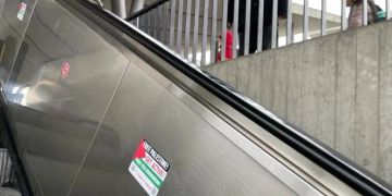 SBB Pro-Palästina-Kleber Bahnhöfe