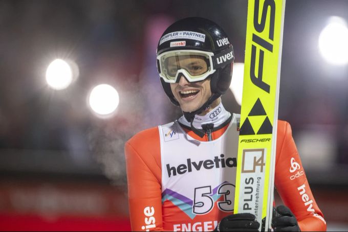 In Engelberg springt der Horwer Gregor Deschwanden auf die Ränge 6 und 8. Gregor Deschwanden