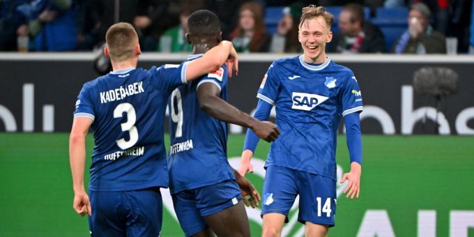 Die TSG 1899 Hoffenheim siegt Zuhause gegen Bremen dank eines Doppelpacks von Maxi Beier. TSG 1899 Hoffenheim