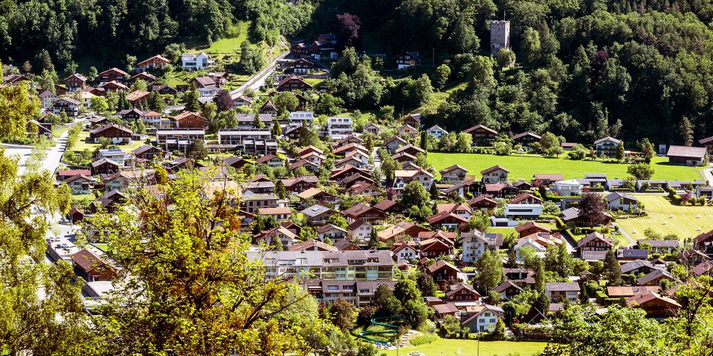 Meiringen: Sperrung Der Wanderwege Im Bereich Hüsenwald