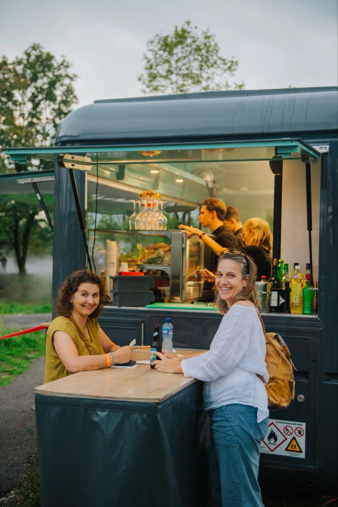Freude herrscht beim ersten Besuch in der Aussenanlage des Technoramaparks
