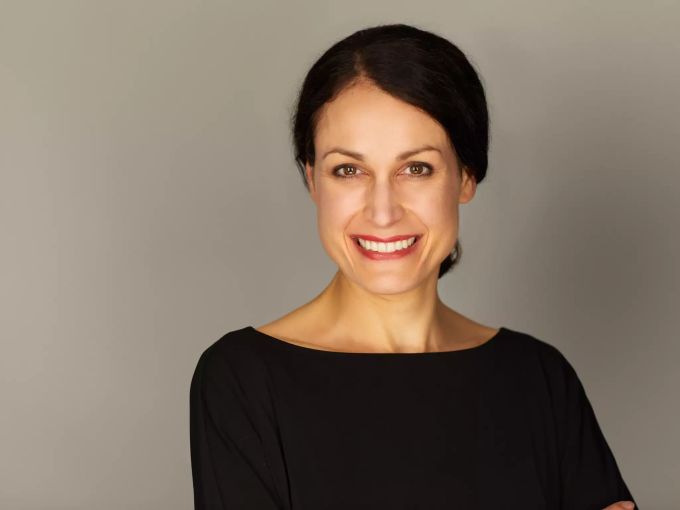 Laura Meyer wird neue CEO von Hotelplan Group. Laura Meyer