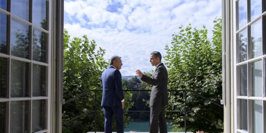 Der Schweizer Aussenminister Ignazio Cassis (r.) und sein kanadischer Amtskollege François-Philippe Champagne am Montag in Bern.