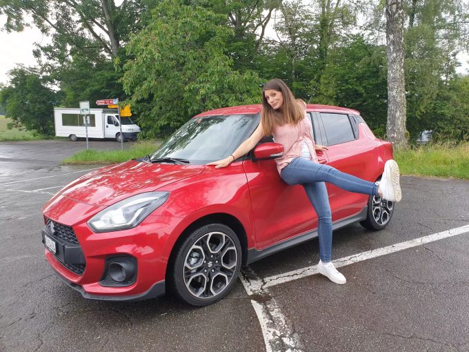 Haut der Suzuki Swift Sport Hybrid die Konkurrenz locker weg? Suzuki Swift Sport Hybrid