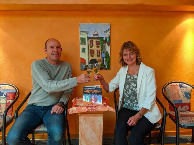 Freuen sich über die Wahlresultate: Werner Becker und Jolanda Couchet von der CVP. CVP