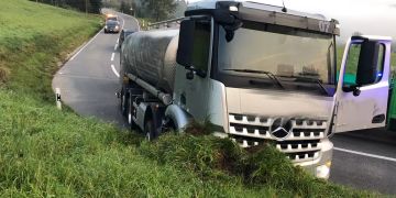 Selbstunfall mit Lastwagen