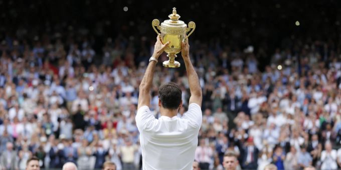 Nur wenige Minuten nach Bekanntwerden von Roger Federers Rücktritt instrumentalisiert Urban Hodel, Co-Leiter Kommunikation des Schweizerischen Gewerkschaftsbunds, denselben für den Abstimmungskampf um die AHV 21. (Archivbild) Urban Hodel Roger Federer