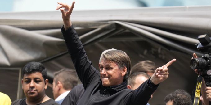 Jair Bolsonaro wird sich bei einer Niederlage aus der Politik zurückziehen. jair bolsonaro
