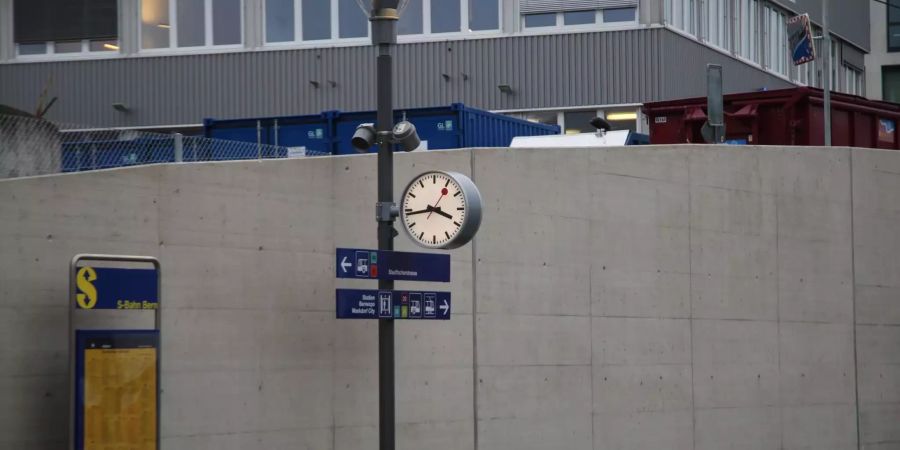 S-Bahn Haltestelle. (Symbolbild)