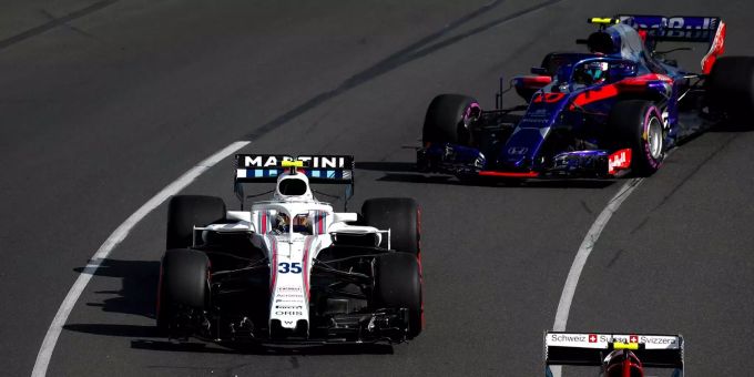 Sergej Sirotkin im weissen Williams bei seinem Formel-1-Debüt. Sergej Sirotkin im weissen Williams bei seinem Formel-1-Debüt.
