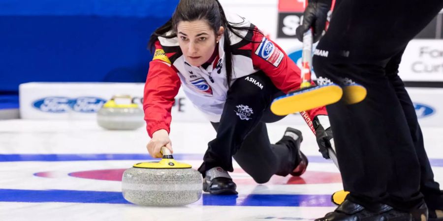 curling