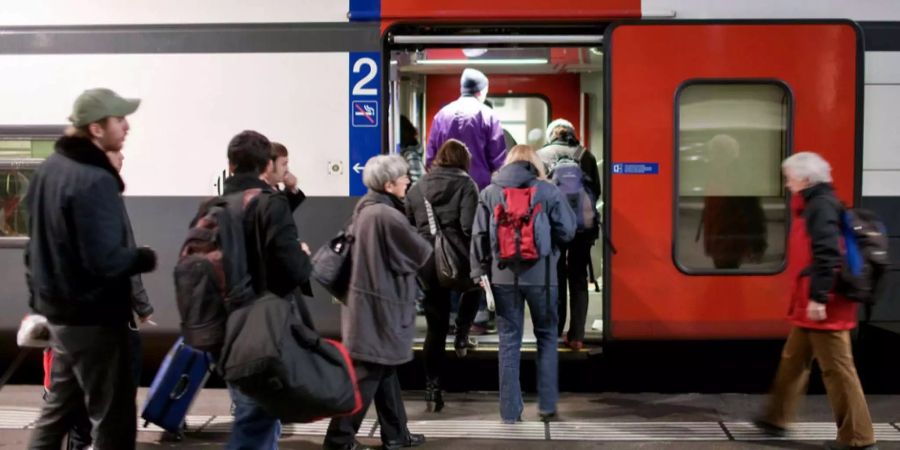 Ist ein Nadelöhr: Der Bahnhof Lenzburg.