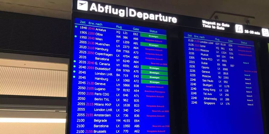 Am Flughafen Zürich kommt es zu vielen Verspätungen.