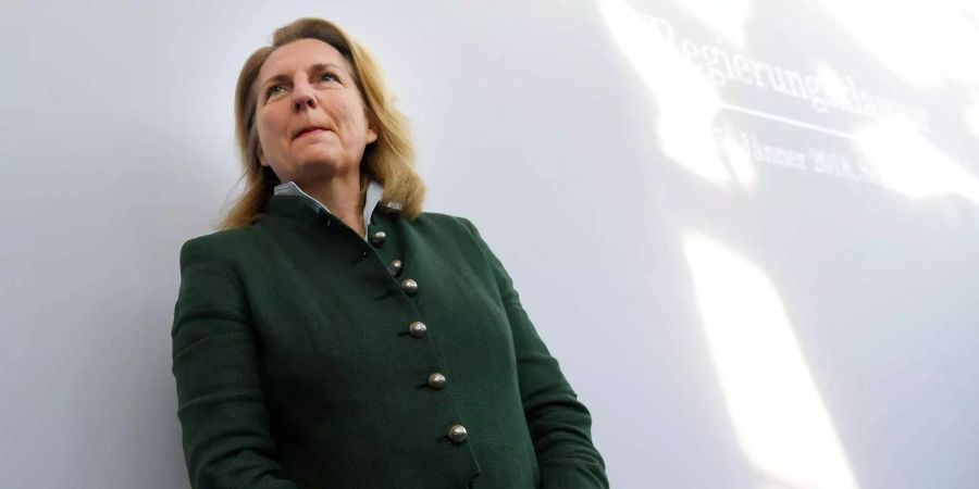 Österreichs Aussenministerin Karin Kneissl (FPÖ) nimmt an einer Klausur der Bundesregierung teil.