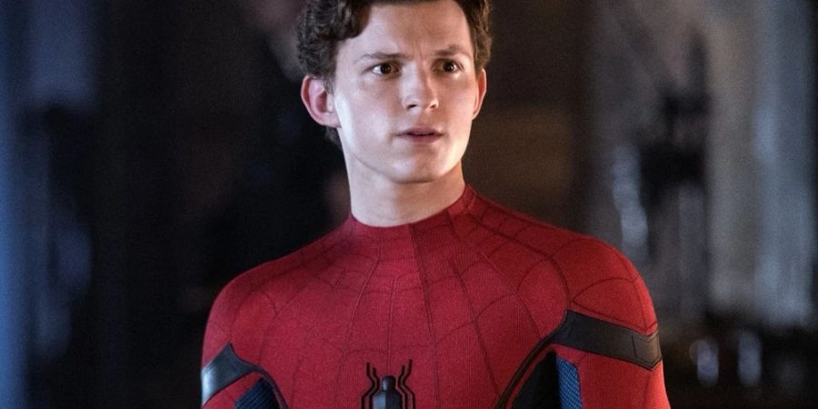 Tom Holland als Superheld Spider-Man.