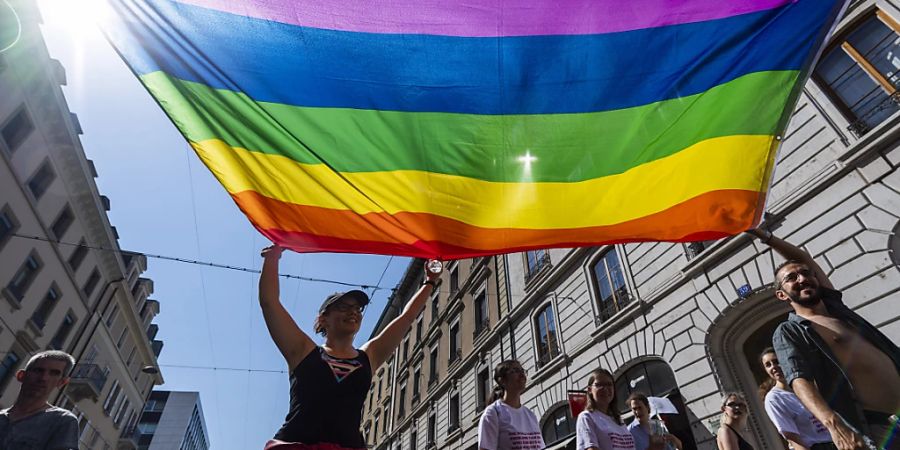 Der Nationalrat fordert von der Landesregierung einen Aktionsplan gegen LGBTQ-feindliche Hassverbrechen. (Themenbild)