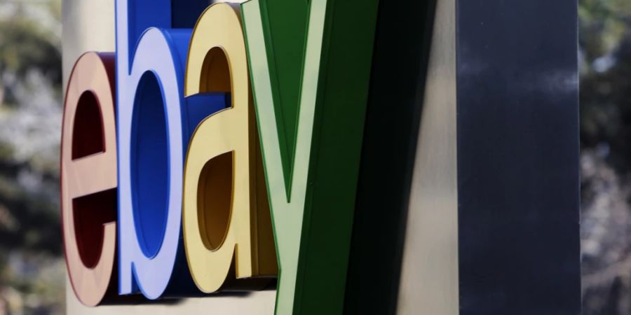 Der US-Online-Handelskonzern Ebay hat im ersten Quartal 2022 Einbussen beim Umsatz und beim Gewinn erlitten. Die Börse reagierte entsprechend negativ. (Archivbild)