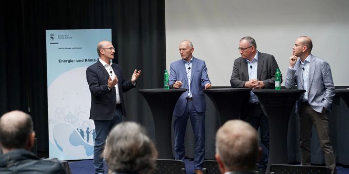 Die Diskussion zum fünften Energie- und Klima-Talk des Kantons Bern. EKT Elektromobilität Klimawandel