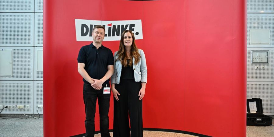 Martin Schirdewan und Janine Wissler nach der Wahl als Parteivorsitzende beim Bundesparteitag der Linken.