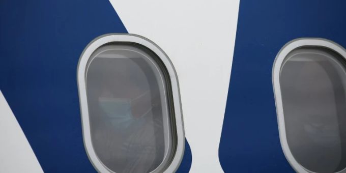 Grundsätzliche Maskenpflicht auf Flügen in der EU endet Grundsätzliche Maskenpflicht auf Flügen in der EU endet