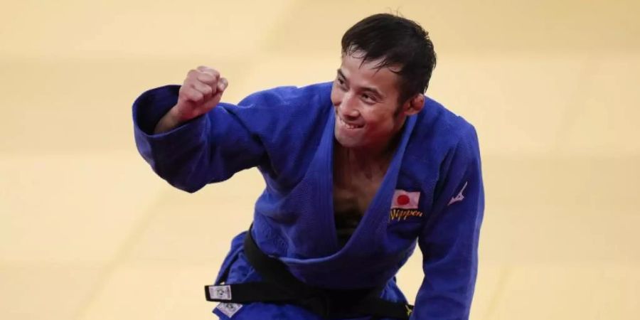 Naohisa Takato aus Japan gewann Judo-Gold. Foto: Jae C. Hong/AP/dpa