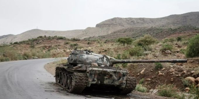 Verlassener Panzer in Tigray tigray äthiopien