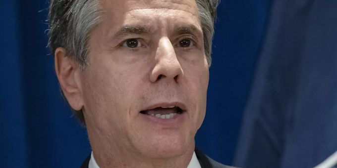 Antony Blinken, Aussenminister der USA, spricht zu den Medien nach einem Treffen am Rande der 76. Generaldebatte der UN-Vollversammlung. Foto: Eduardo Munoz/POOL Reuters via AP/dpa Antony Blinken, Aussenminister der USA, spricht zu den Medien nach einem Treffen am Rande der 76. Generaldebatte der UN-Vollversammlung. Foto: Eduardo Munoz/POOL Reuters via AP/dpa