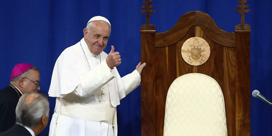 Papst Franziskus hat während der Hitze in Italien im letzten Sommer Glace an Häftlinge in zwei Gefängnissen verteilen lassen. (Archivbild)