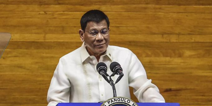 Philippinischer Senat - Noch regierender Präsident Duterte kandidiert