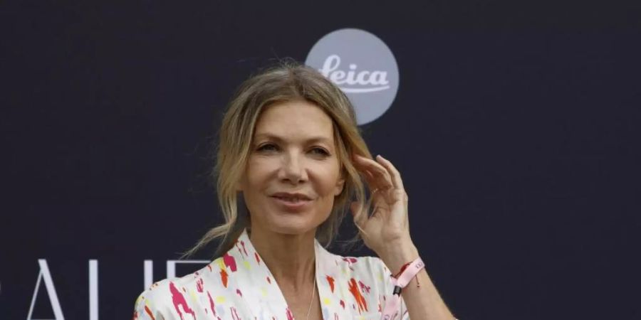 Ursula Karven kommt zu dem Treffen «Frauen100». Foto: Carsten Koall/dpa