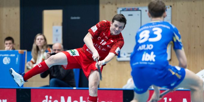 Verteidiger Yannick Bärtschi (l.) bleibt beim UHC Thun. UHC Thun