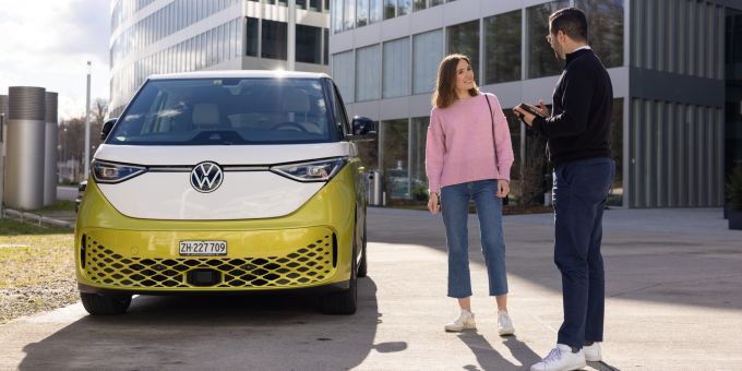 Viele Menschen sind noch immer voreingenommen gegenüber E-Autos. E-Auto